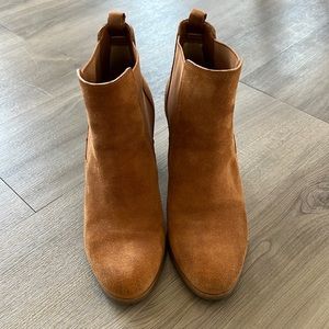 Michael Kors Lottie bootie size 8.5